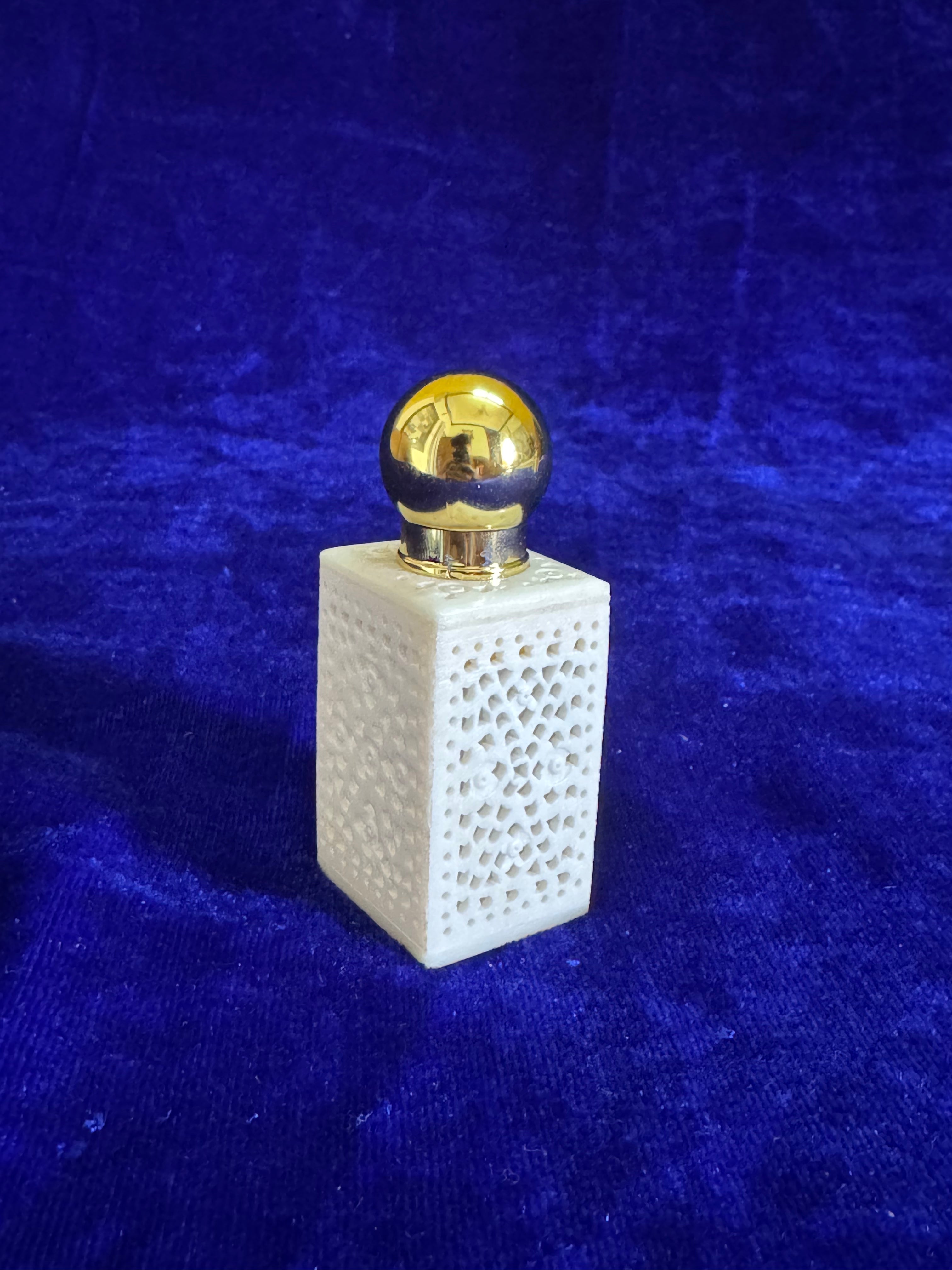 Velorune NoorLattice Bone Perfume Bottle 12ML