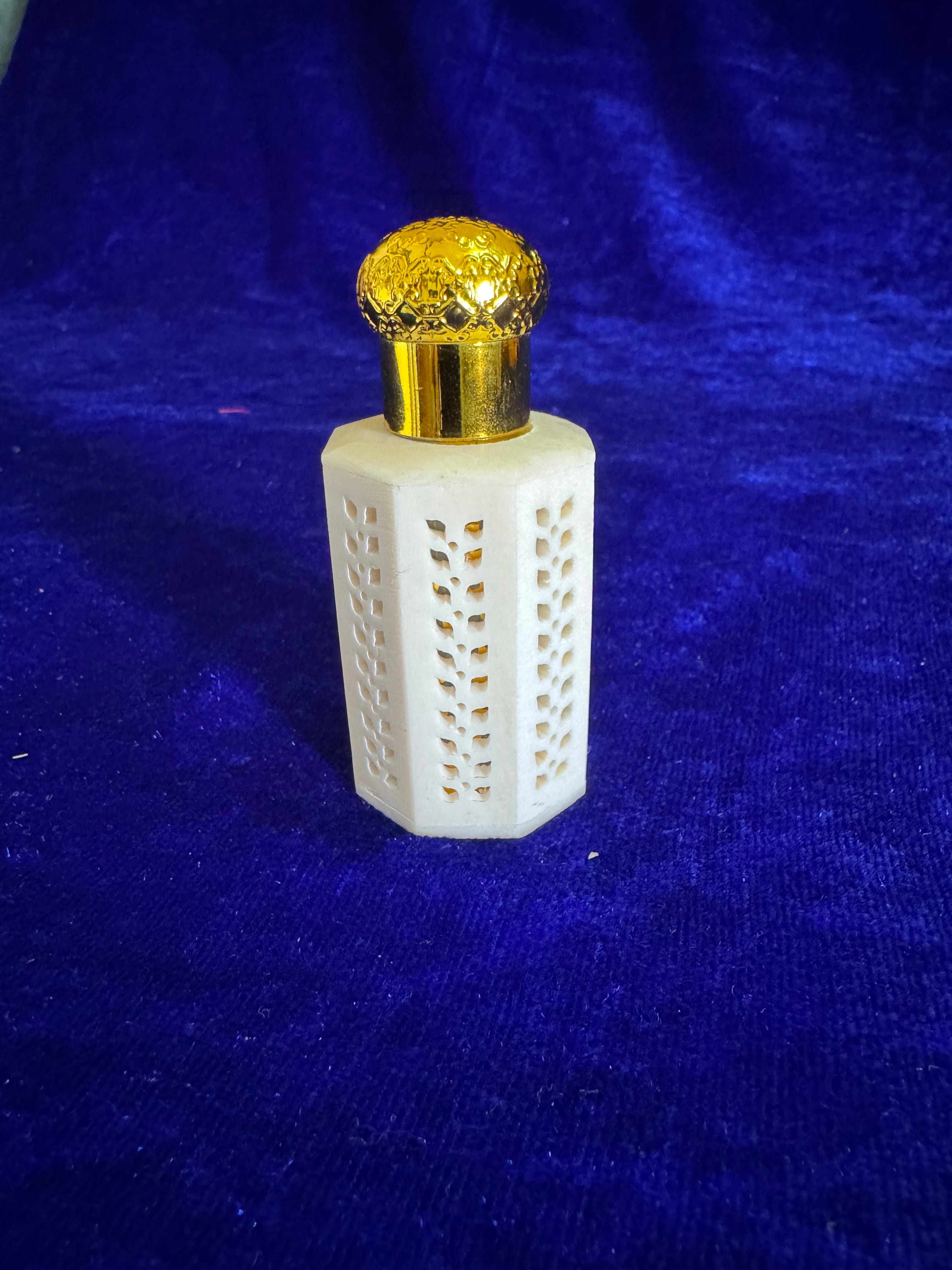 The Alabaster Sovereign Perfume Bottle 6ML