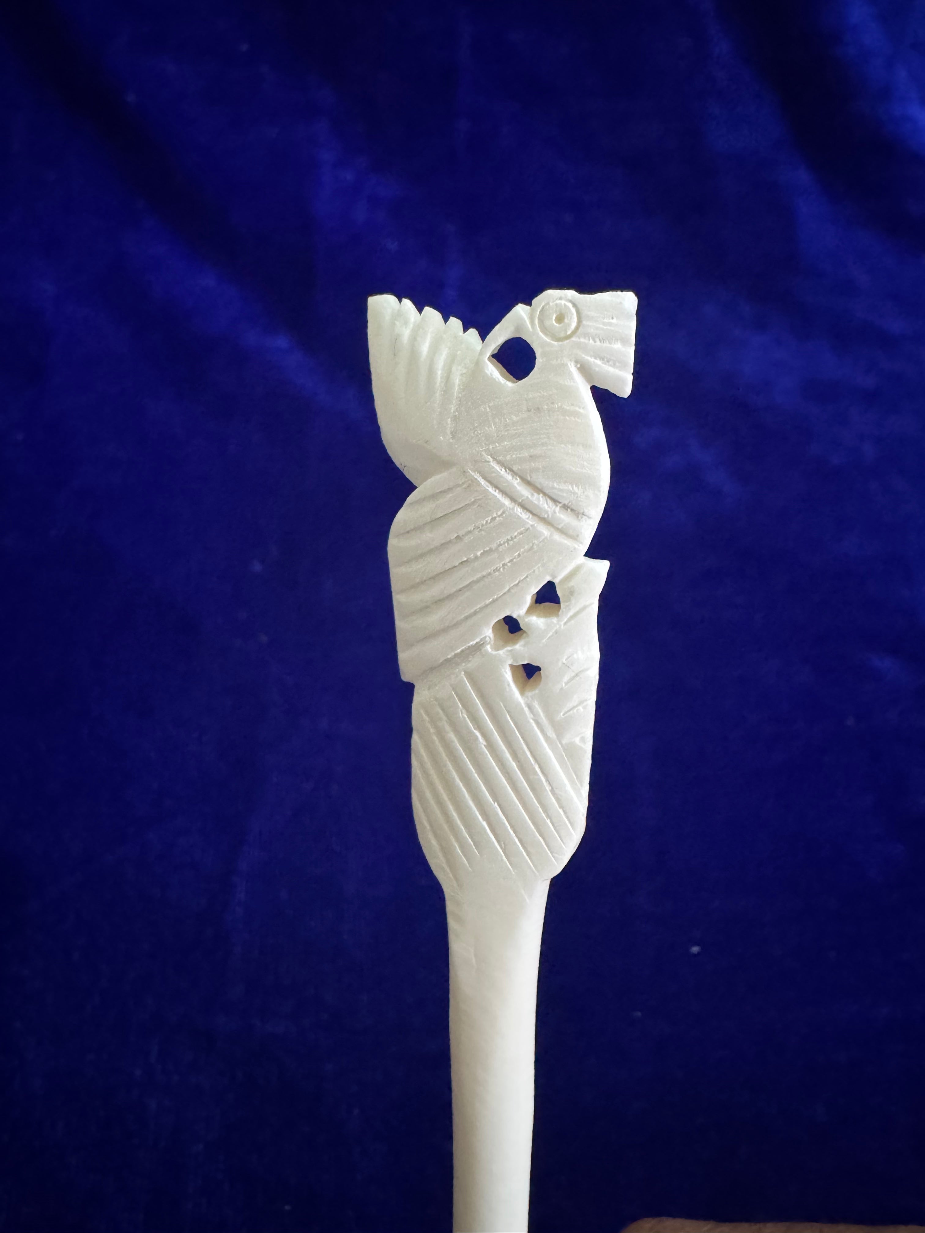 The Birds Hair Pin Stick Bone