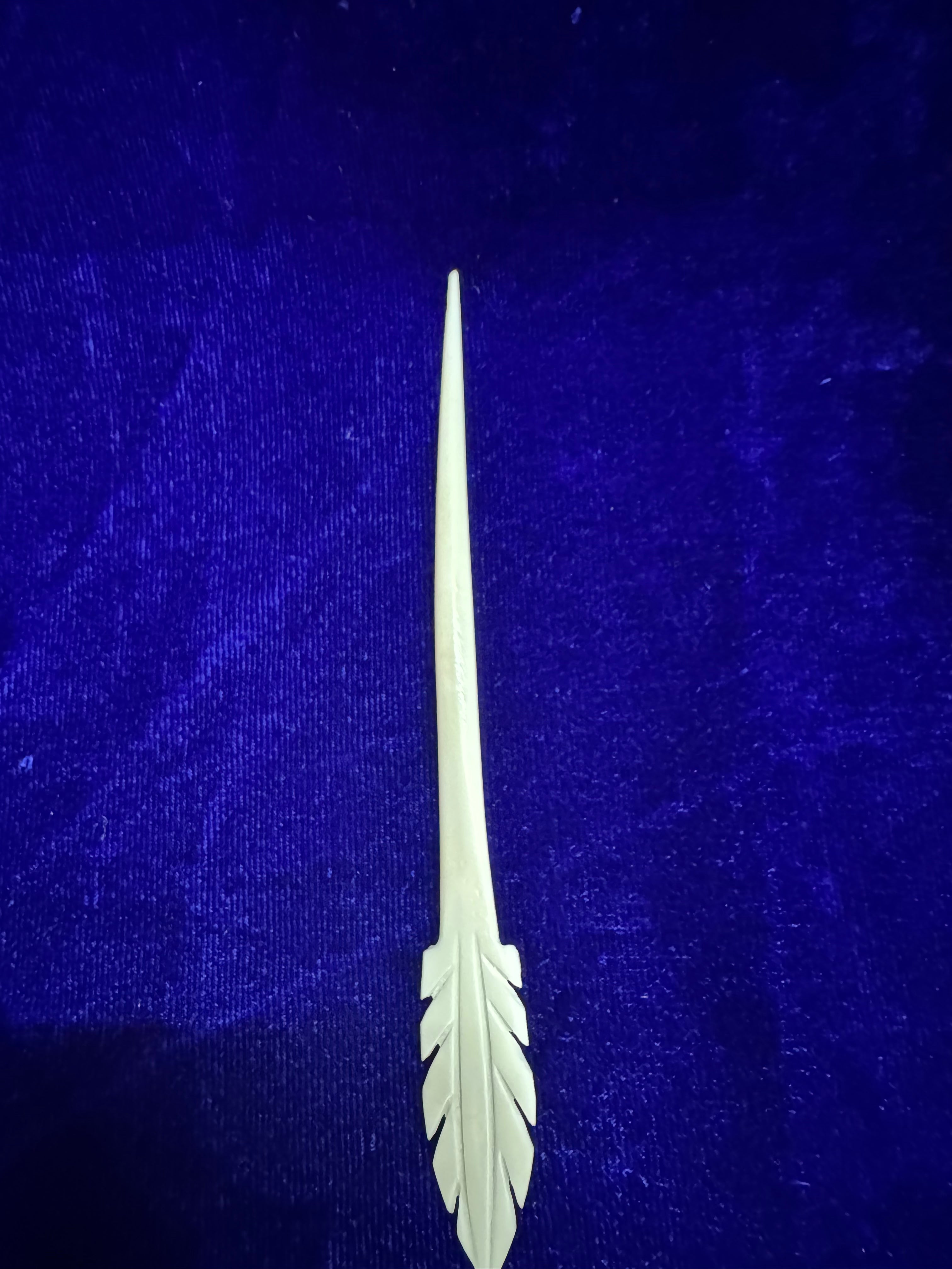 The Leave Hair Pin Stick Bone