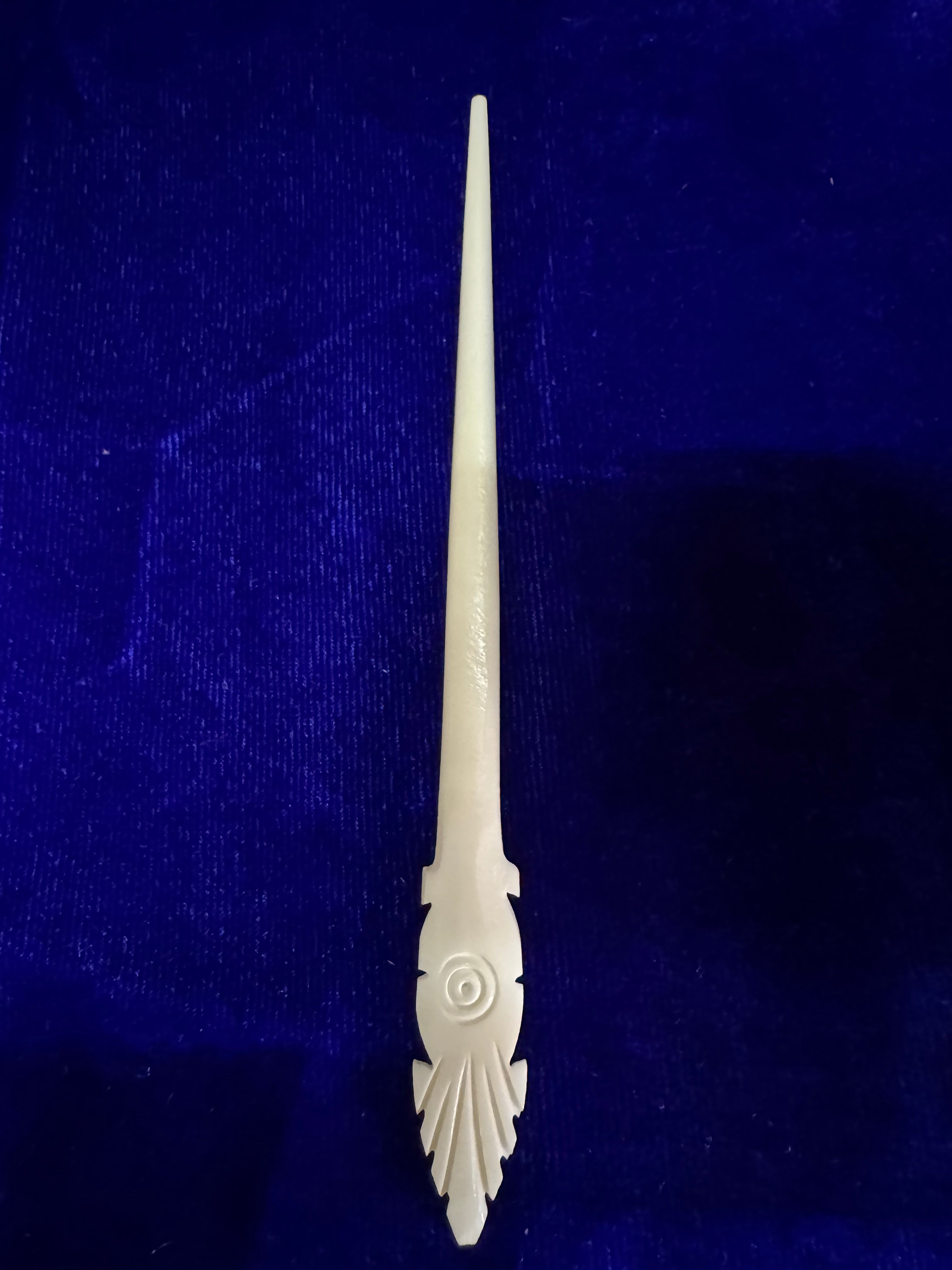 The Zenith Spire Hair Pin Bone