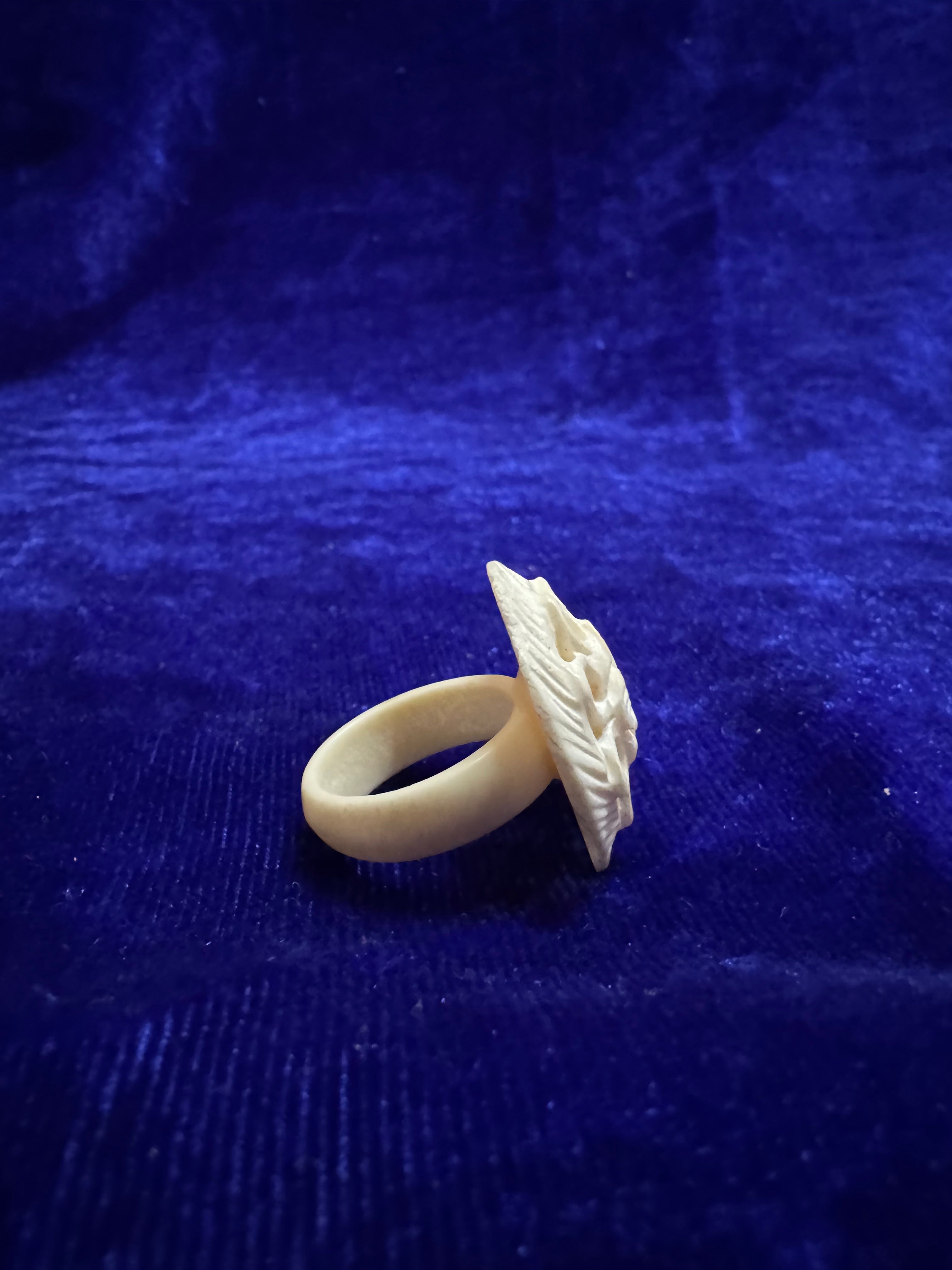 Petal Carve Bone Ring