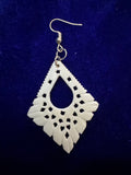 Zyrelia Lace Drops Earrings Bone