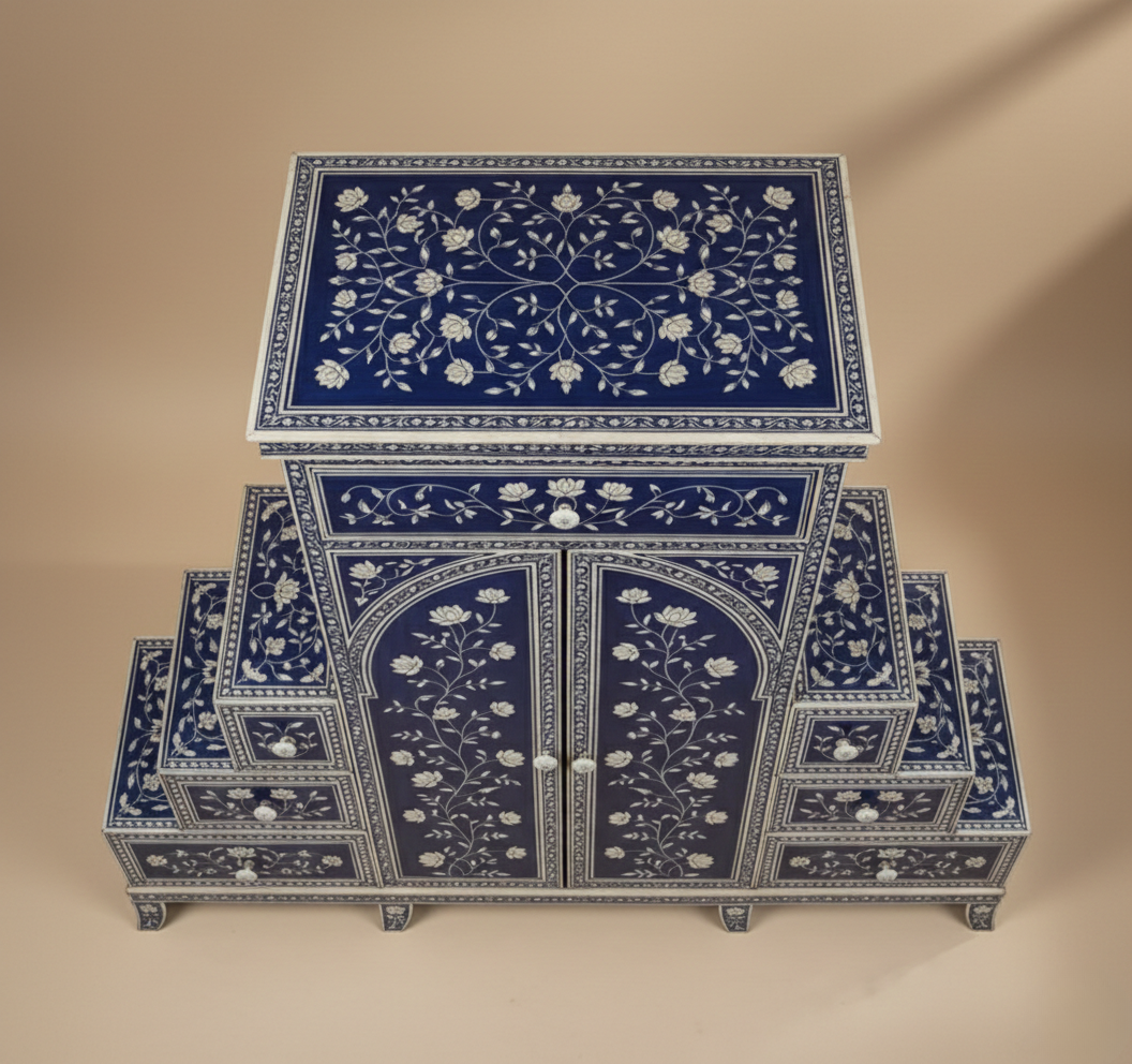 The Mehrab Ascent Cabinet