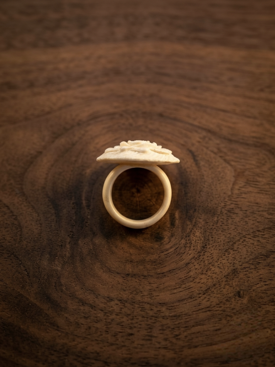 Petal Carve Bone Ring