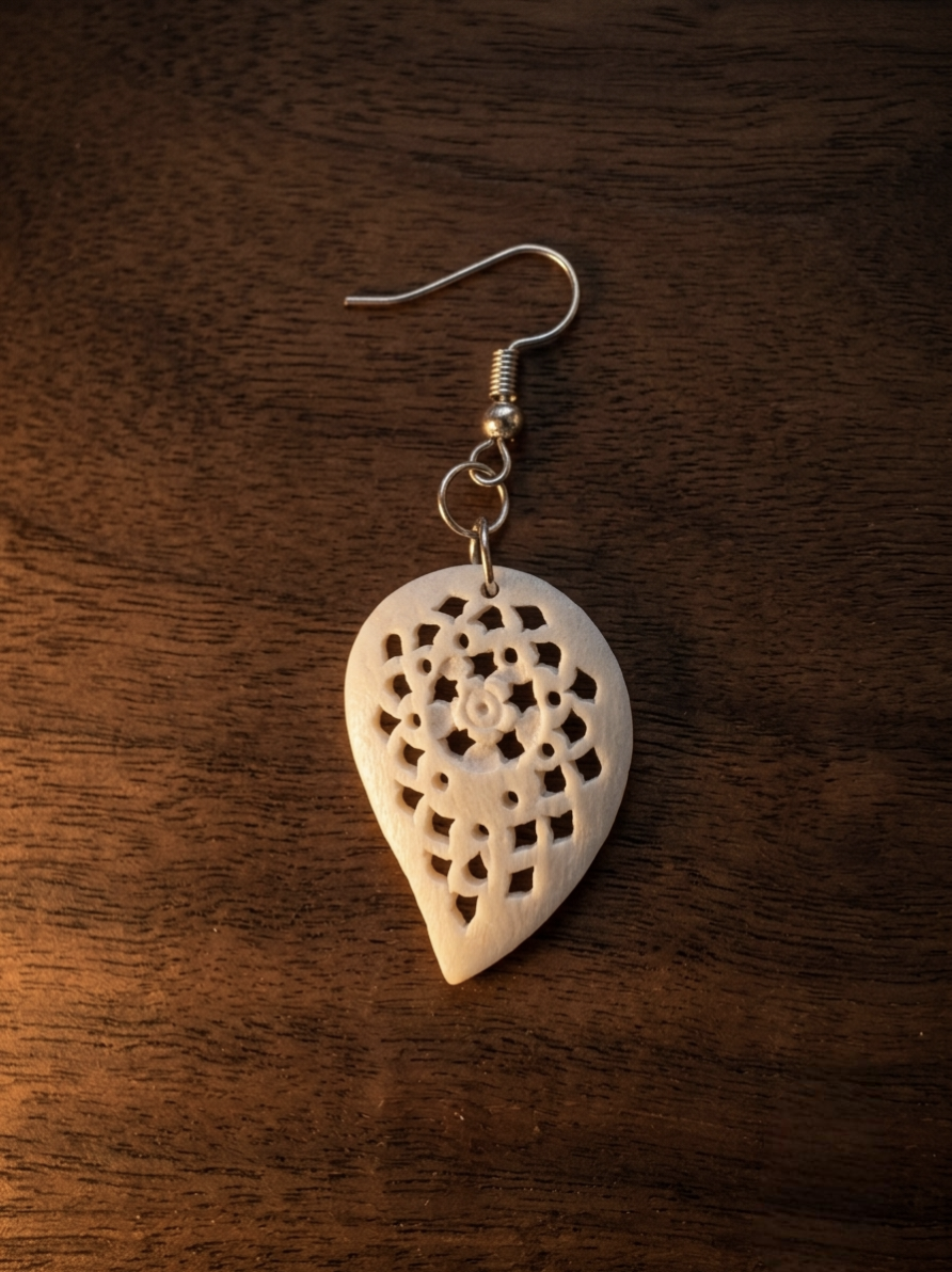 Laceleaf Bone Earrings