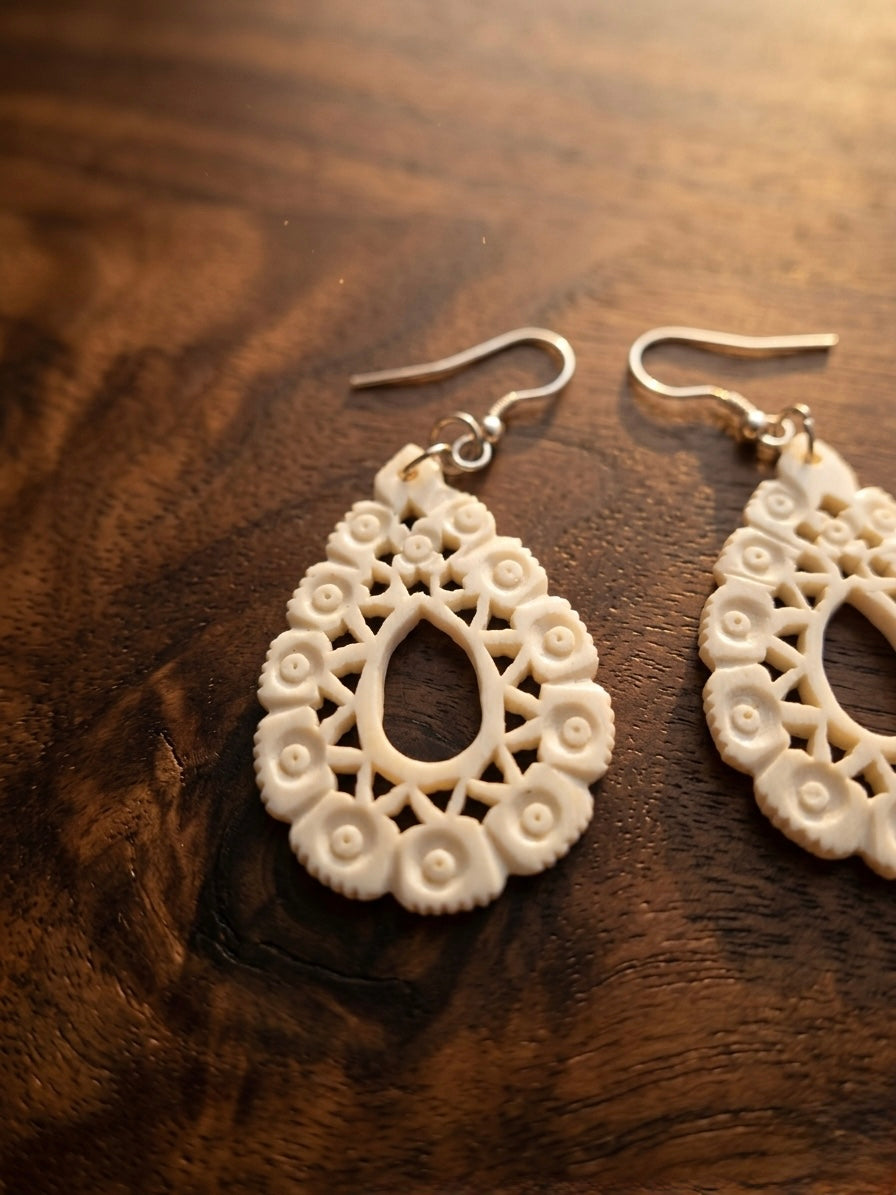 Petal Teardrops Bone Inlay