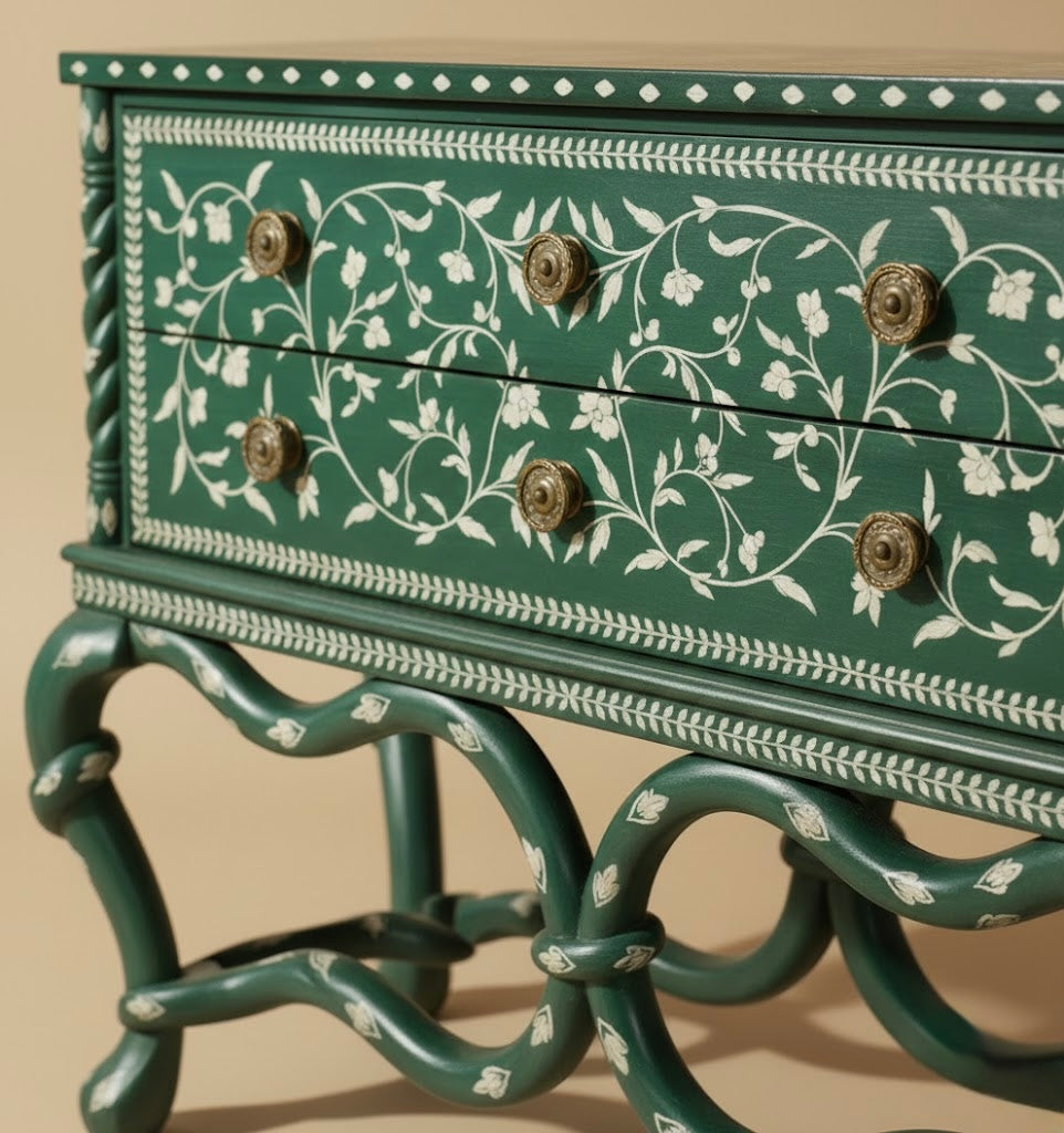 Emerald Vine Heirloom Chest