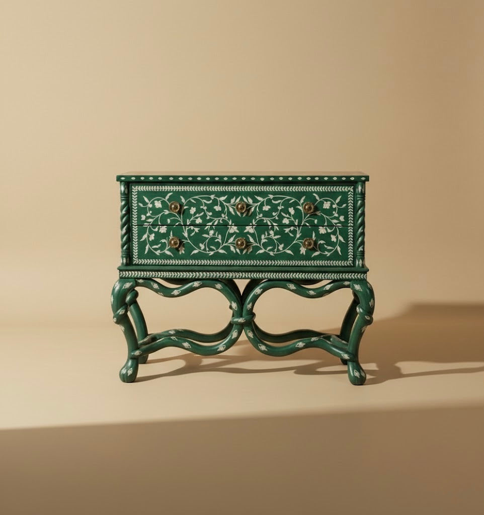 Emerald Vine Heirloom Chest
